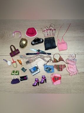 My Scene Clothing & Accessories Set - Fashion Mix